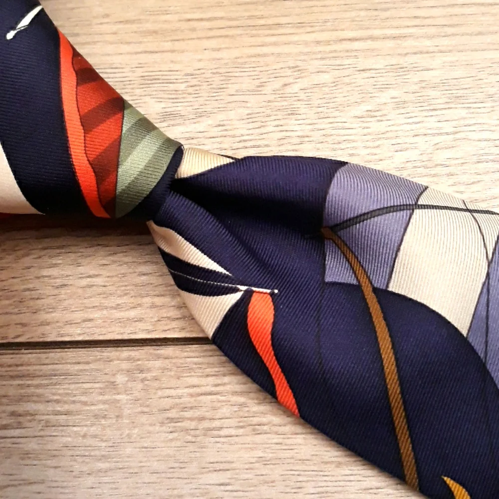 Hermes Authentic Scarf Abstract Silk Tie RARE Vtg‎